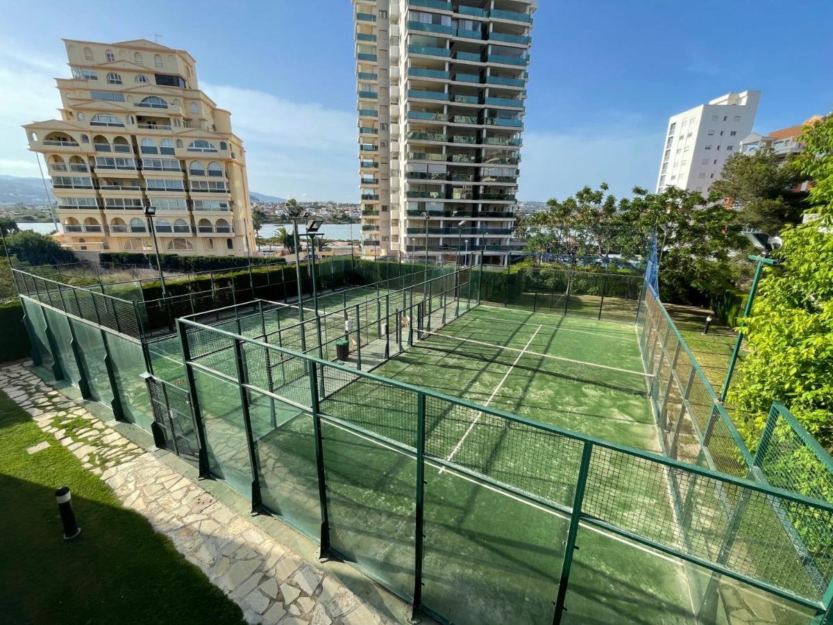 Primera linea vistas piscina y parking Calpe Exterior foto